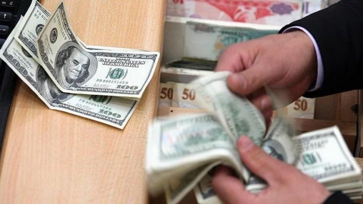Banklarda Dollar və Avronun alış-satış qiymətləri