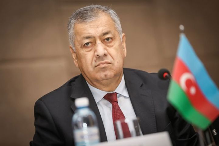 “Dollar kreditləri ilə bağlı məhkəmələrdə 200 minə yaxın iş var”
