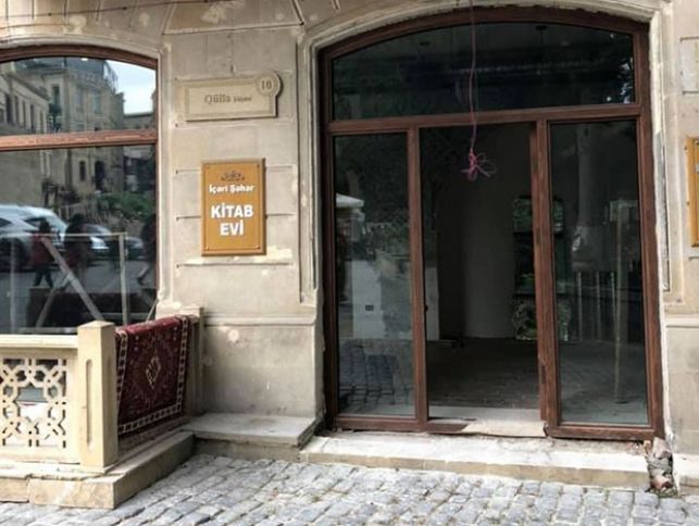 İçərişəhərdəki məşhur kitab mağazası “book-cafe” olacaq