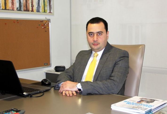 “Unibank”dan problemli kreditlərlə bağlı fərmana münasibət