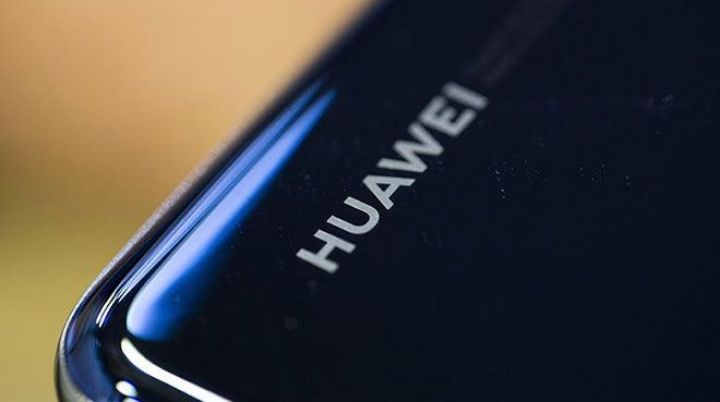 Huawei telefonlarında Gmail və Youtube-ın bağlanması ehtimalı var