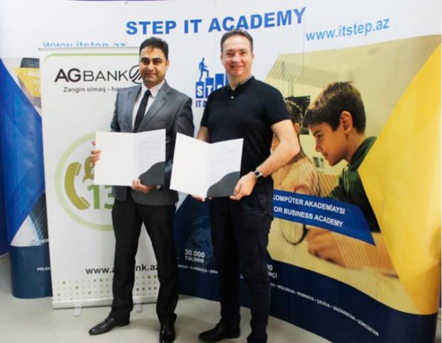 "AGBank" STEP IT Academy ilə əməkdaşlıq memorandumu imzalayıb
