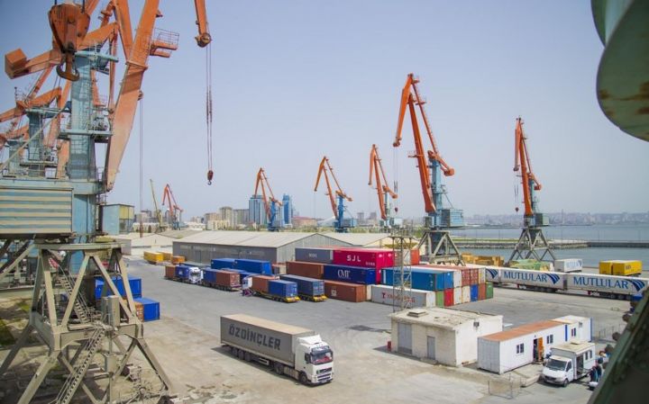 Türkiyənin Azərbaycandan keçmiş ilk ixrac qatarı Çinlə sərhədə çatıb