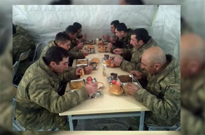 Müdafiə Nazirliyi əsgərlərin şəratilə bağlı məlumat yaydı - "Bəzi vəzifəli şəxslər cəzalandırılıb"