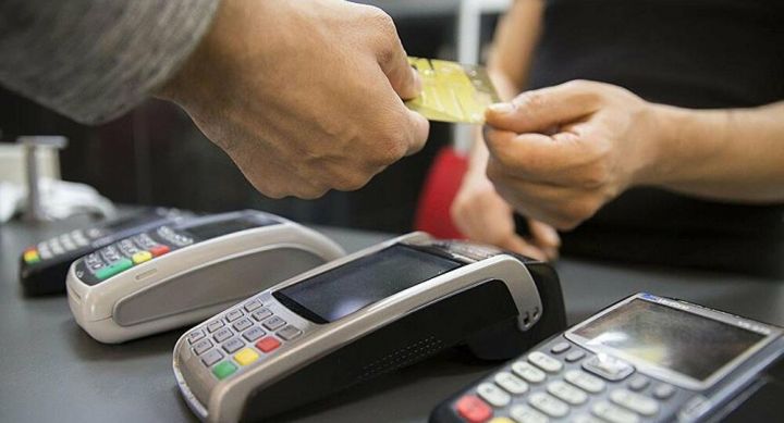 Əcnəbilərin bank kartları ilə apardıqları əməliyyatların məbləği açıqlandı