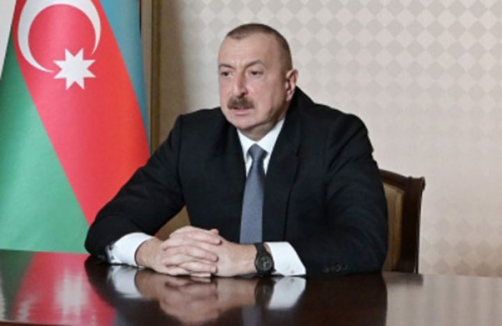 "Gözləri doymur"