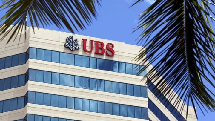 Dünyada məşhur 2 bank birləşməyin yollarını axtarırlar