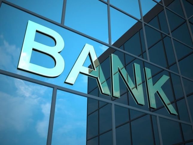 24 bankın kredit portfeli artıb