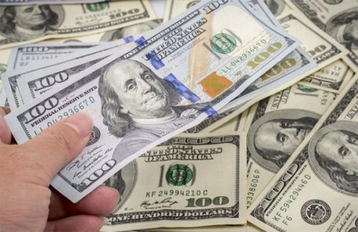 Dolların sabaha olan rəsmi məzənnəsi açıqlandı