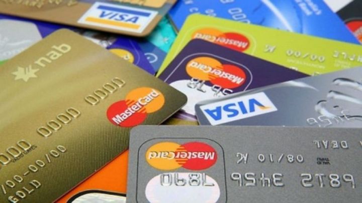 Azərbaycanda bank kartlarının sayı 10 milyona yaxınlaşır