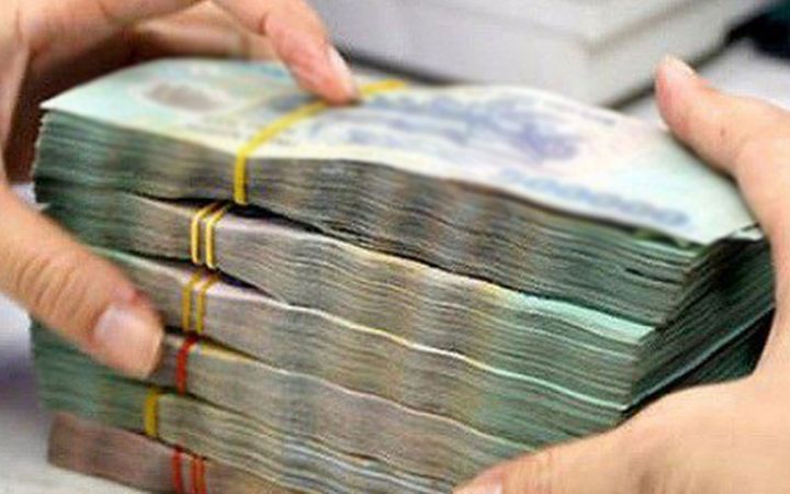 Mayda da dövriyyədə olan nağd pul və bank ehtiyatları azalıb