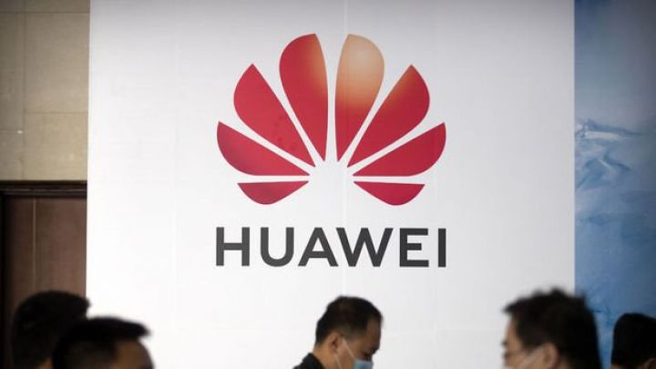 Huawei avtomobil biznesinə daxil olur