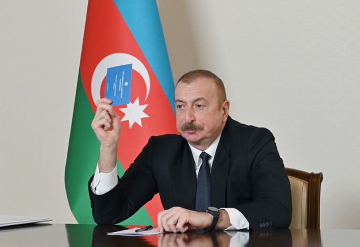 Prezidentin YAP-ın qurultaydakı nitqi - TAM VERSİYA