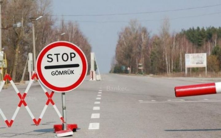 Daşıyıcı şirkətlərin Gömrük Komitəsindən şikayətləri davam edir