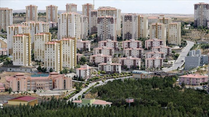 Azərbaycanlılar 2 ayda bu ölkədə 145 mənzil alıb