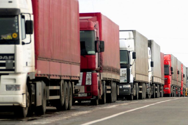 Pakistanın ilk yük maşınları Bakıya çatıb - Azərbaycandan malları ilə Pakistana qayıdacaqlar