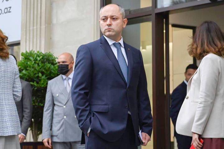 23 milyon manat zərərdən 11 milyon manatdan çox mənfəətə!