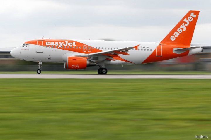 Aviaşirkətlər bu il də böyük zərər edəcək - 300 milyard dollardan çox