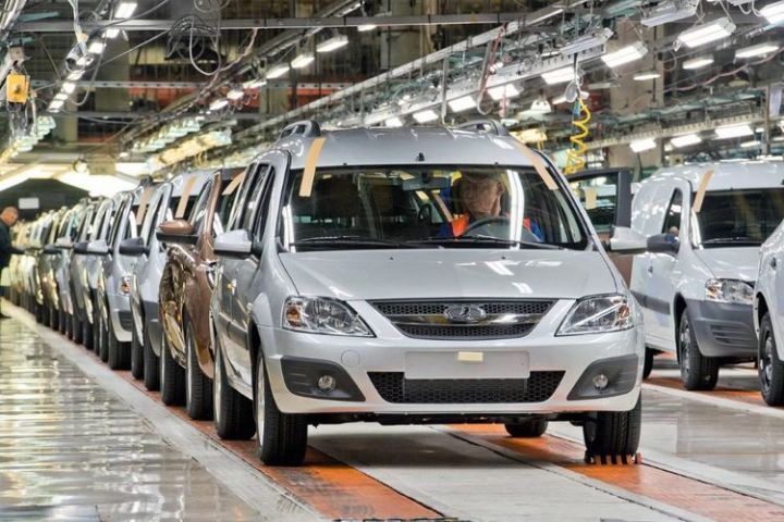"AvtoVAZ" avtomobillərin qiymətlərini artırdı