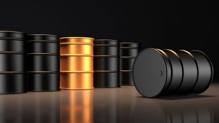 IEA: Qlobal neft tələbi gələn il gündəlik 3 milyon barel artacaq