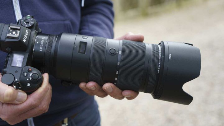 "Nikon" Yaponiyada fotoaparat istehsalını dayandırır