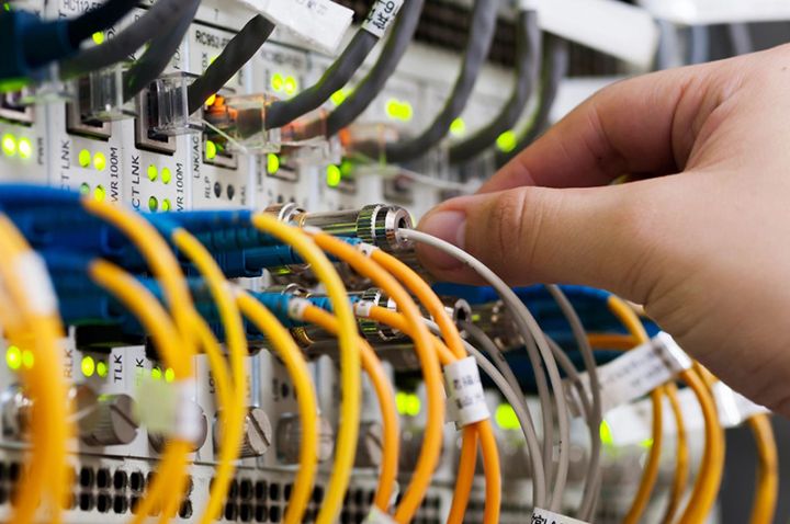 Baktelecom: Fasilələr yalnız telefon xidmətində yaranacaq - YENİLƏNİB