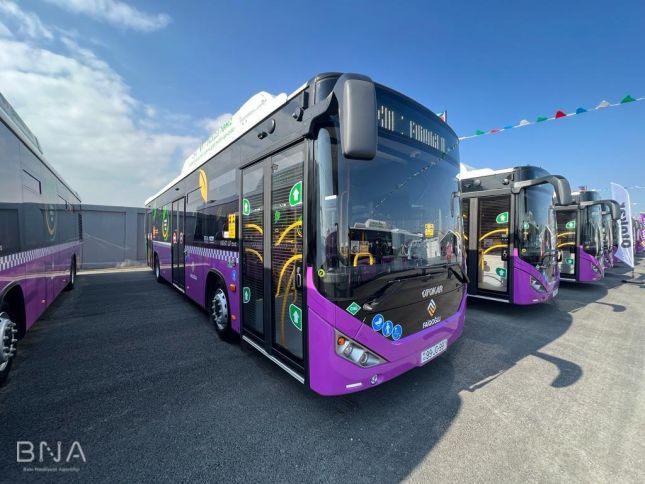 Bakıya 50 ədəd yeni iritutumlu avtobus gətirildi
