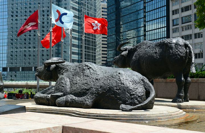 Honq Konqun Hang Seng indeksi altı ildə ilk dəfə 20 mindən aşağı düşüb