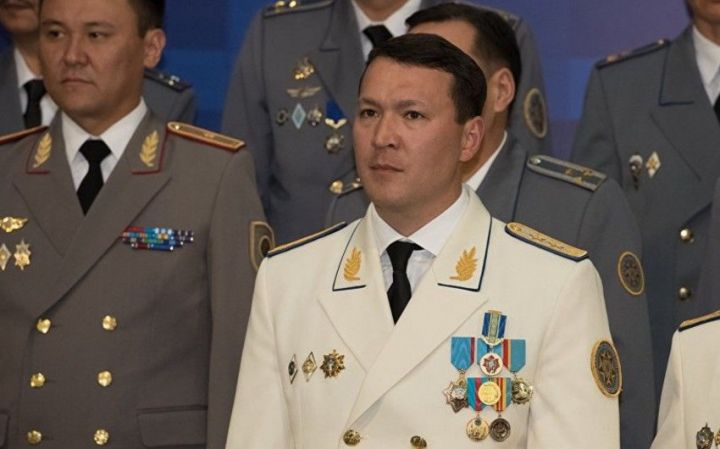 Nursultan Nazarbayevin qardaşı oğlu işdən çıxarılıb