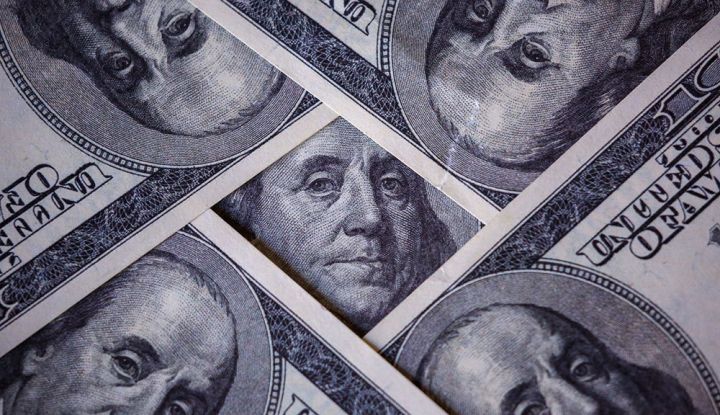 FED “çap edilmiş” dollarları geri yığacaq
