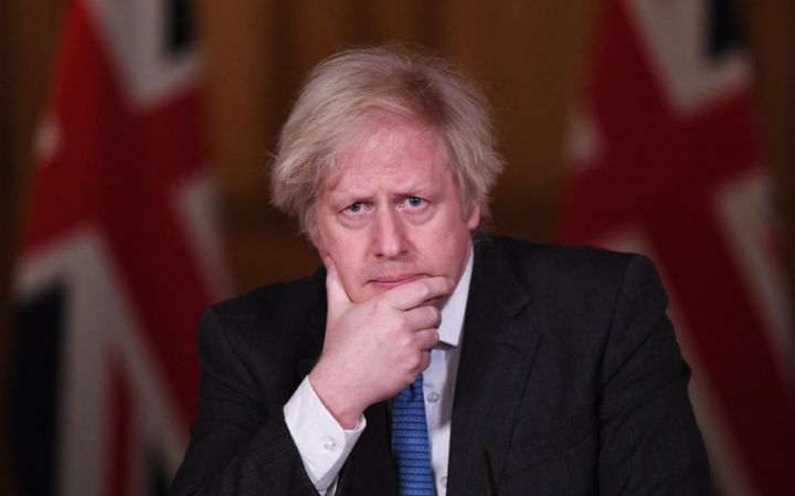 Boris Conson istefa verməyəcəyini açıqlayıb