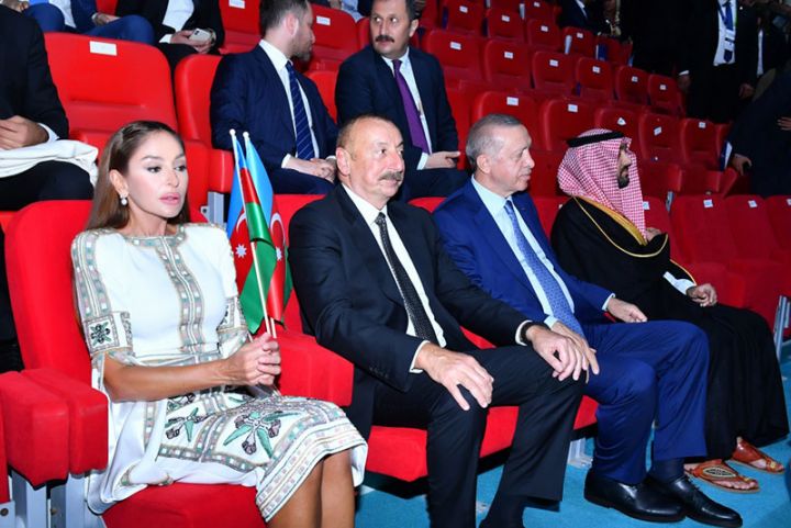 Konyada V İslam Həmrəyliyi Oyunlarının təntənəli açılış mərasimi keçirilib