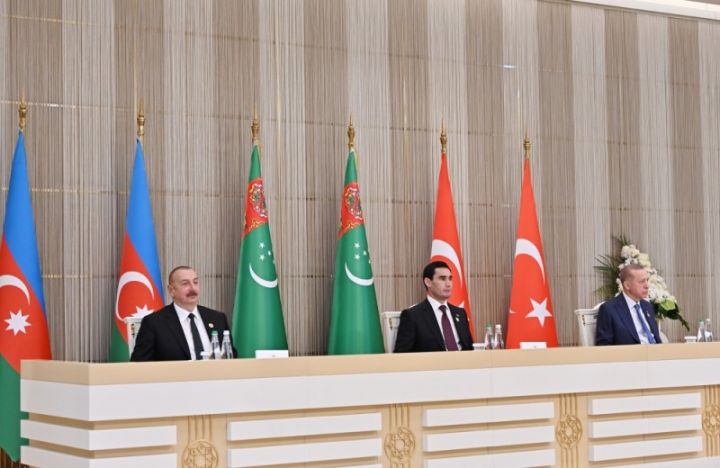 Azərbaycan-Türkiyə-Türkmənistan sənədləri imzalandı