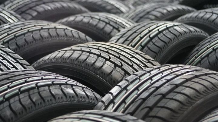 Təkər istehsalçısı Rusiyadan çıxdığına görə 202 milyon avro zərərə düşdüyünü açıqlayıb