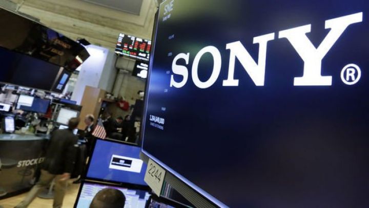 Sony PlayStation 5 satışının azaldığını açıqlayıb