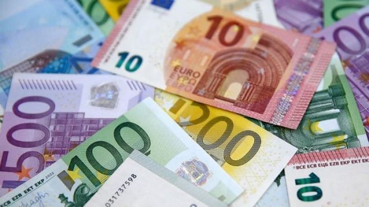 Avropa İttifaqı 27,7 milyard avroluq ticarət kəsiri açıqladı