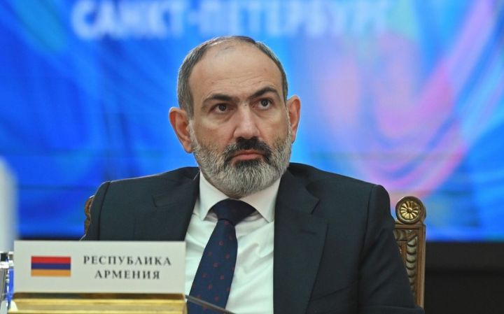 Paşinyan Rusiyaya getdi