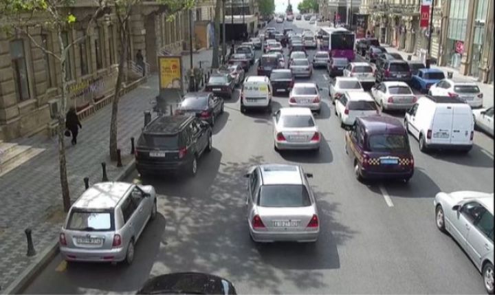 Bakının avtomobil nəqliyyatında ciddi dəyişiklər üçün "düymə basıldı" - TAKSİ, AVTOBUS...