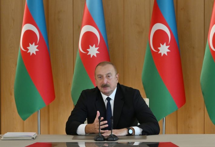 Əliyevdən Manatın məzənnəsilə bağlı açıqlama