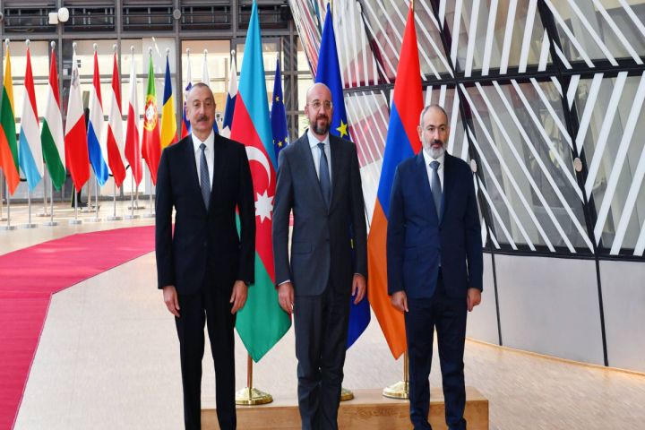 Azərbaycan və Ermənistan liderlərinin Brüsseldə növbəti görüşünün tarixi dəqiqləşib