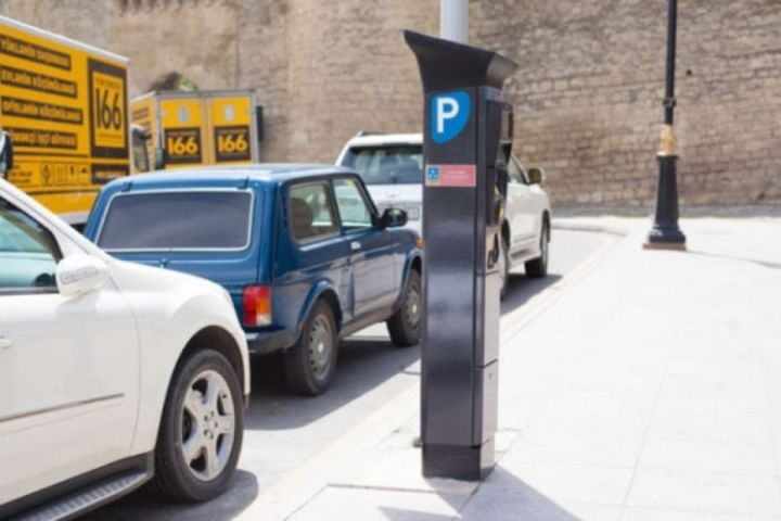 Hökumət avtomobilin parklanmasına görə qiymətlər müəyyən etdi