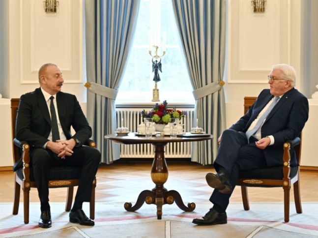 "İndi zaman başqadır. Ətrafımızda çətinliklər vardır"
