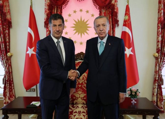 Ərdoğanın Sinan Oğanla görüşü başlayıb