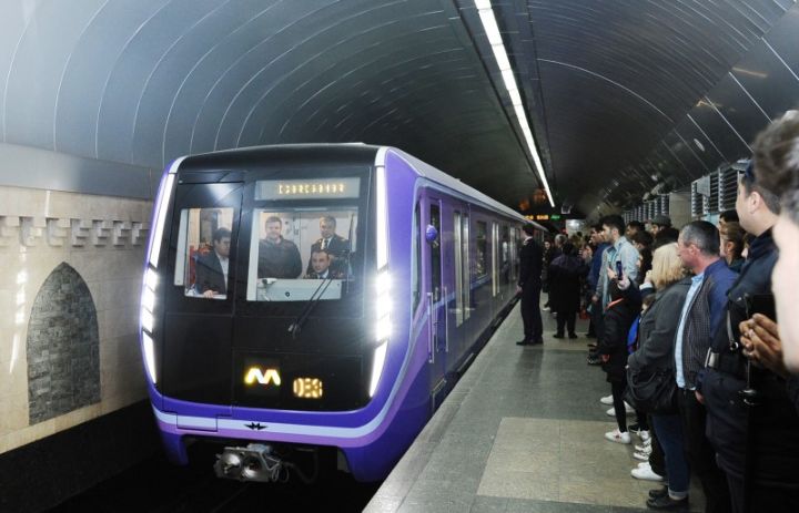 "Metroda bir sərnişinin daşınması 2022-ci ildə 68 qəpik olub"