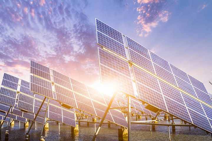 Yaxın günlərdə regionun ən böyük günəş elektrik stansiyası istismara veriləcək