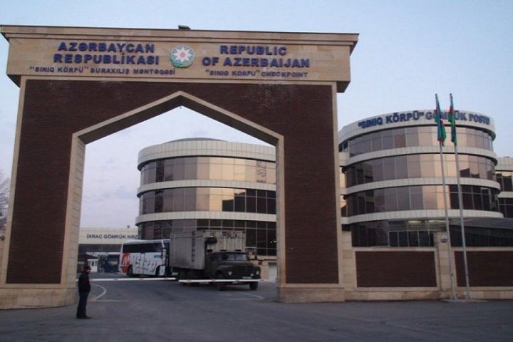 Prezident Azərbaycan və Rusiya arasında sərhəd buraxılış məntəqələrinə dair sazişi təsdiqlədi