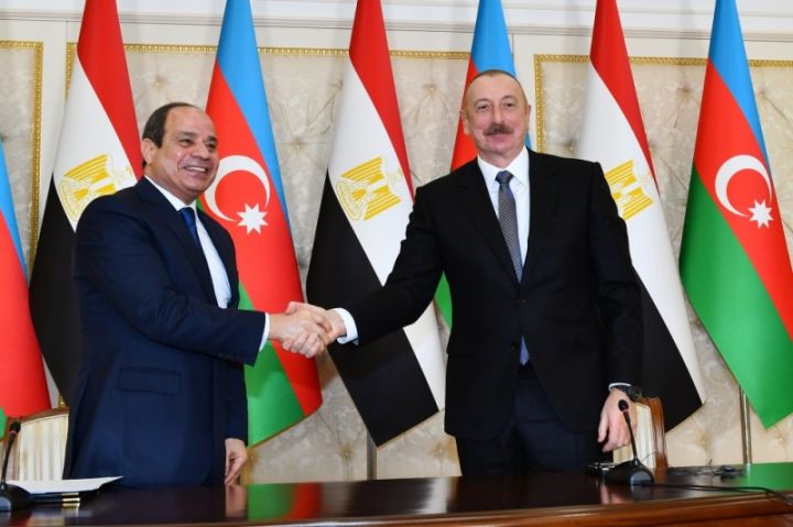 "Misir və Azərbaycan arasında birbaşa reyslərin sayının çoxaldılmasını istəyirik"