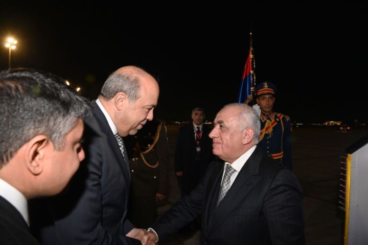 Azərbaycanın Baş naziri Misirdə səfərdədir