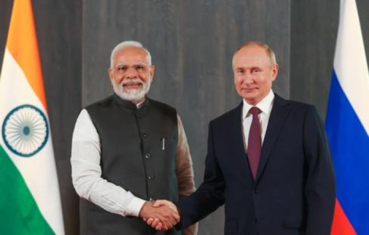 Putin Hindistanın baş naziri ilə görüşəcək