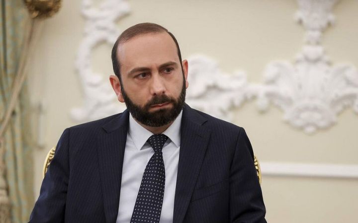 "İrəvan bir ay ərzində Bakı ilə sülh sazişinin yekun mətnini hazırlamağa hazırdır"